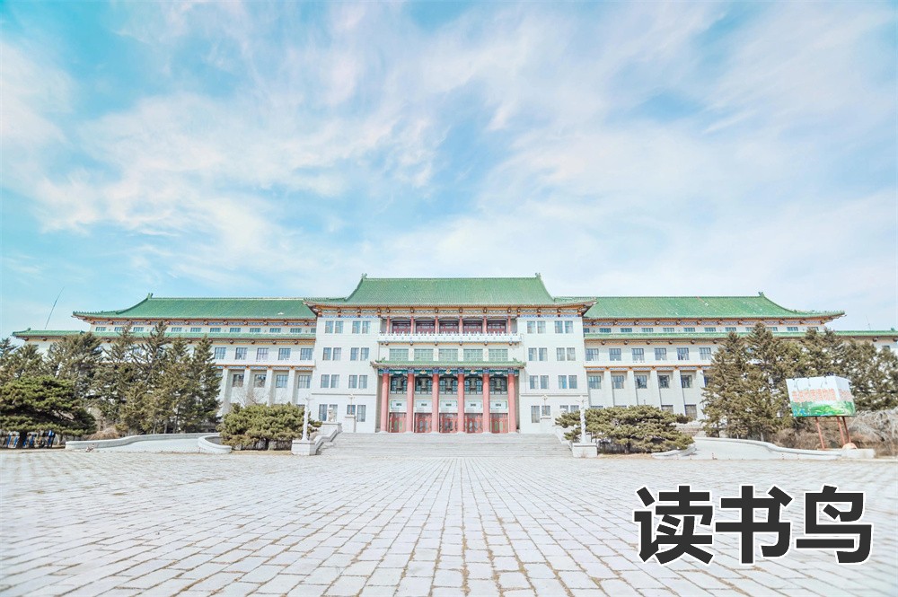 长沙复读学校条件如何？（长沙复读学校培训费多少？）