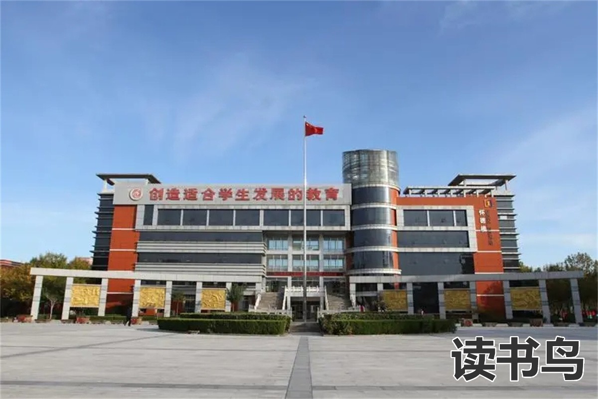 宝玉石加工与检测专业好就业吗？（需不需要考证?）