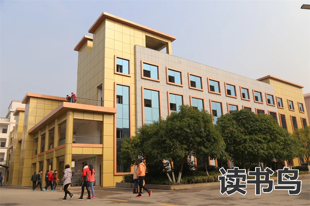 湖南省内高三复读学校介绍？（有哪几所复读学校）