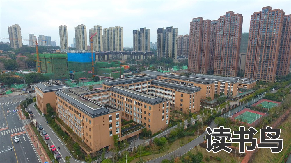 吉首市民族幼儿师范学校？（在吉首市学幼师专业好吗？）