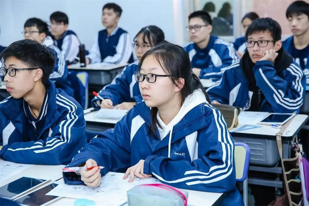 郴州市理工职业技术学校学费怎么样？公立还是民办？