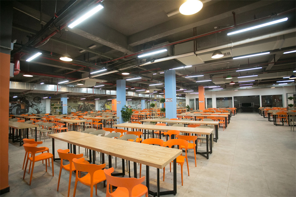 湖南潇湘科技技工学校的办学理念如何？