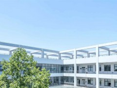 新化县湘印中等职业学校（学校学费是怎么收费的）
