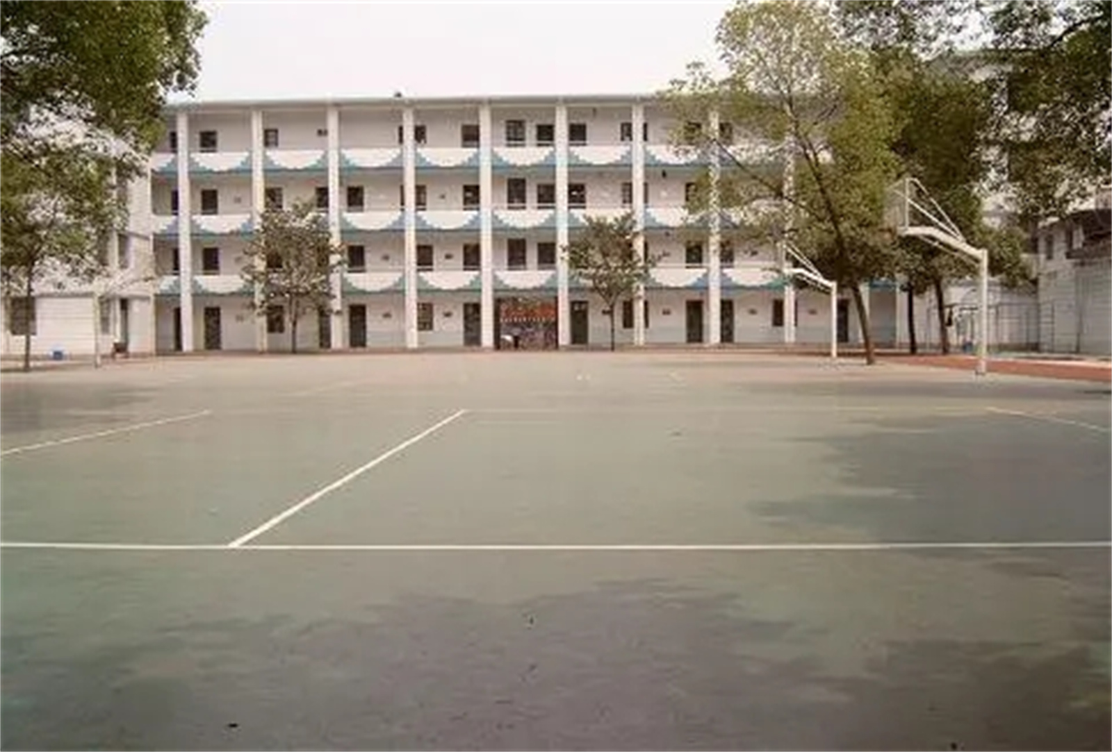 湖南省有哪些比较好的师范类中职学校？（学校有开设哪些专业？）