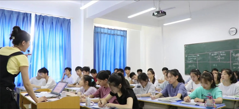 长沙同升湖复读学校如何？（长沙高三复读有几家公办院校？）