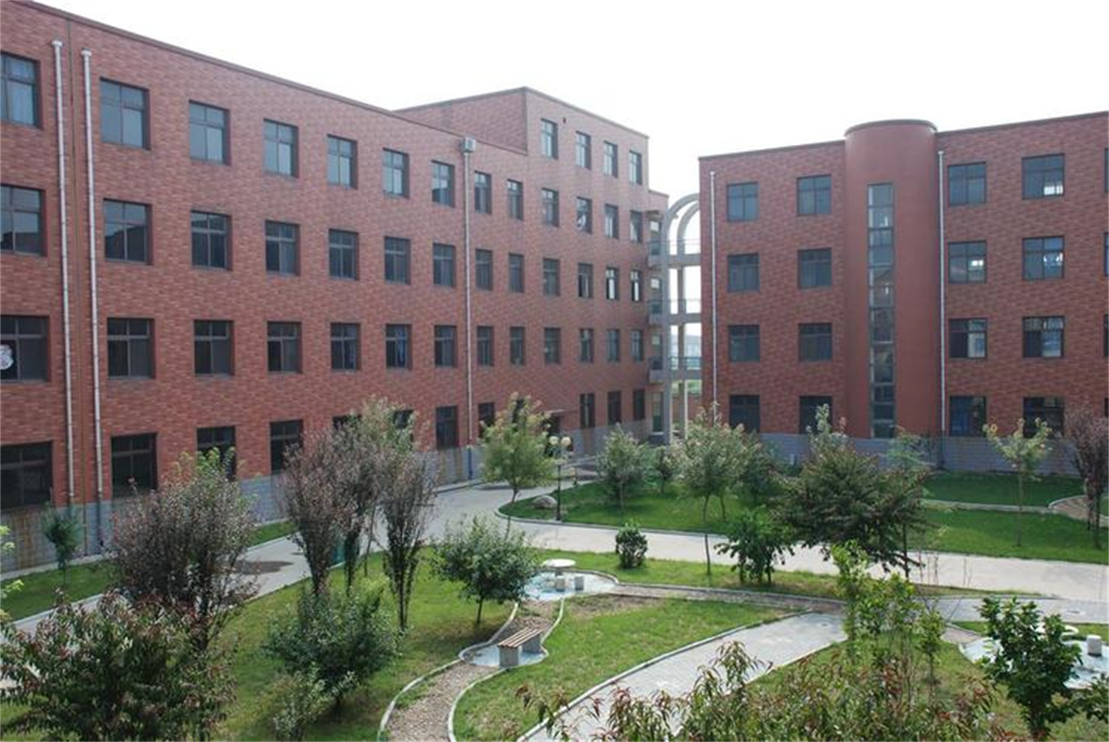 长沙市排名前十的复读学校？（最牛的复读学校是哪几所？）