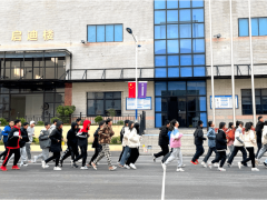 高考复读学校比较：不要强求排名榜和学费，关注升学率与适合性