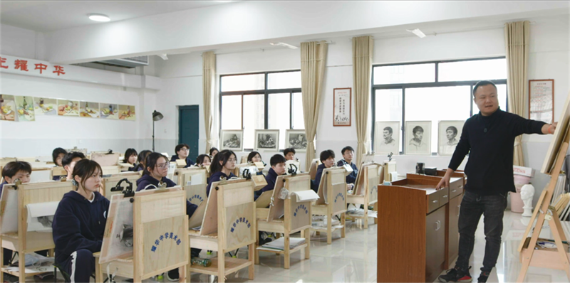 长沙市耀华高级中学办学特色是什么？