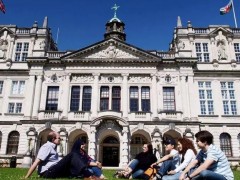 英国读大学要哪些文书