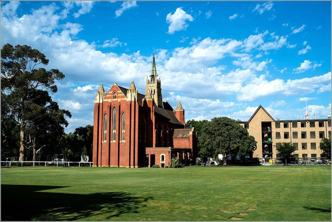2024年考研究生学士学位后考雅思考试出国留学好不好
