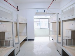 芙蓉高级中学校服怎么样？