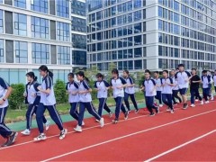 2024年考不上普高民办高中是一个可行选择吗？民办高中的优势和挑战