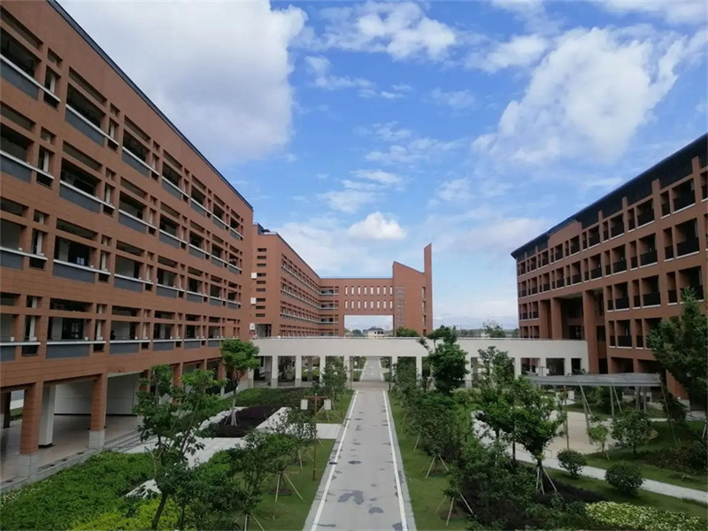 岳阳市一中洞庭高级中学复读部__常德洞庭湖一中