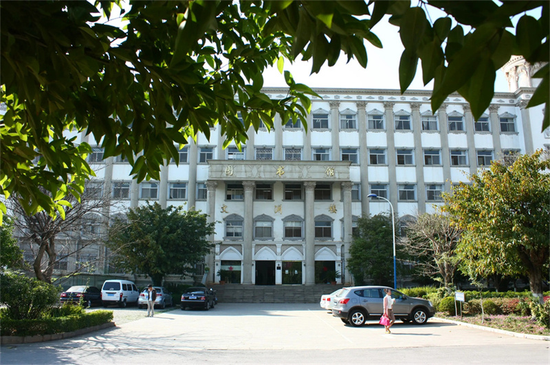 岳阳市一中洞庭高级中学复读部_常德市西洞庭一中录取分数线_