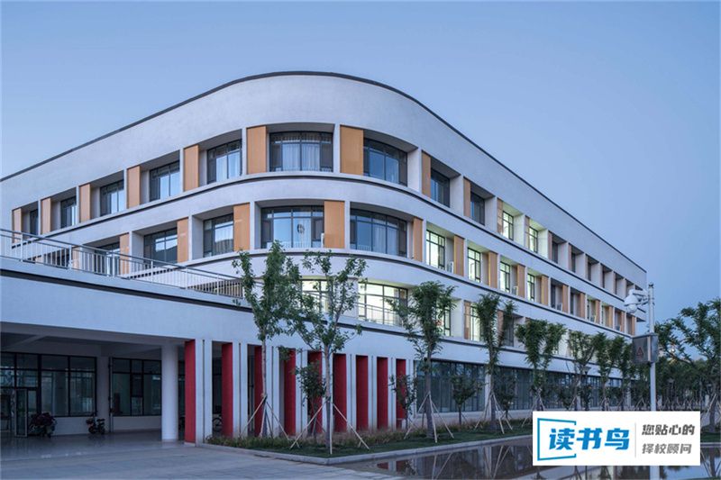 长沙衡坦复读学校学校是公立吗